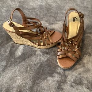 Fioni Strappy wedges. Size 10. Brown